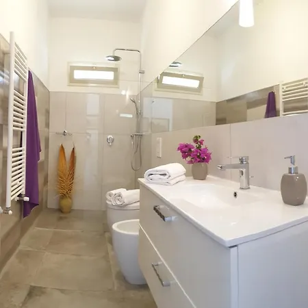 La Vista - By Vacation Service Villa